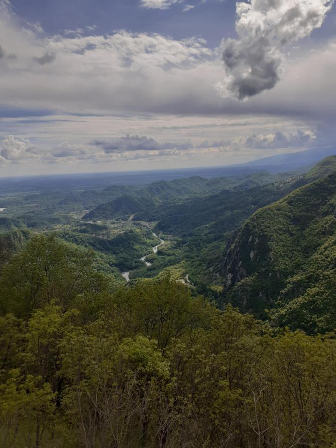 Baita Tana Da L'Ors Vila Forgaria nel Friuli Exterior foto